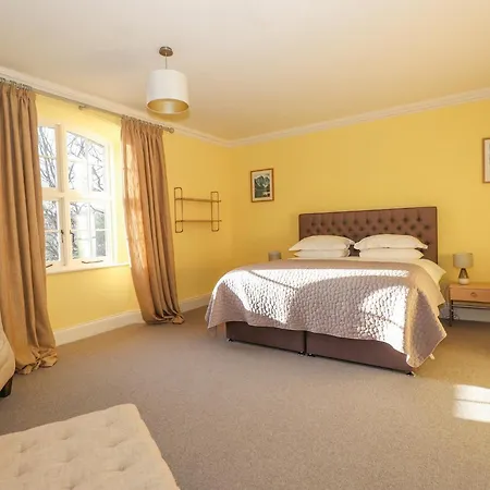 Thwaite House * Coniston