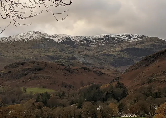 Thwaite House 度假居 *